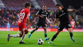 Hugo Bueno in action for Feyenoord