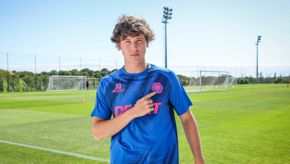 Lopez takes number 28